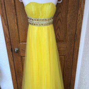 Studio 17 Yellow Prom Dress Size 0